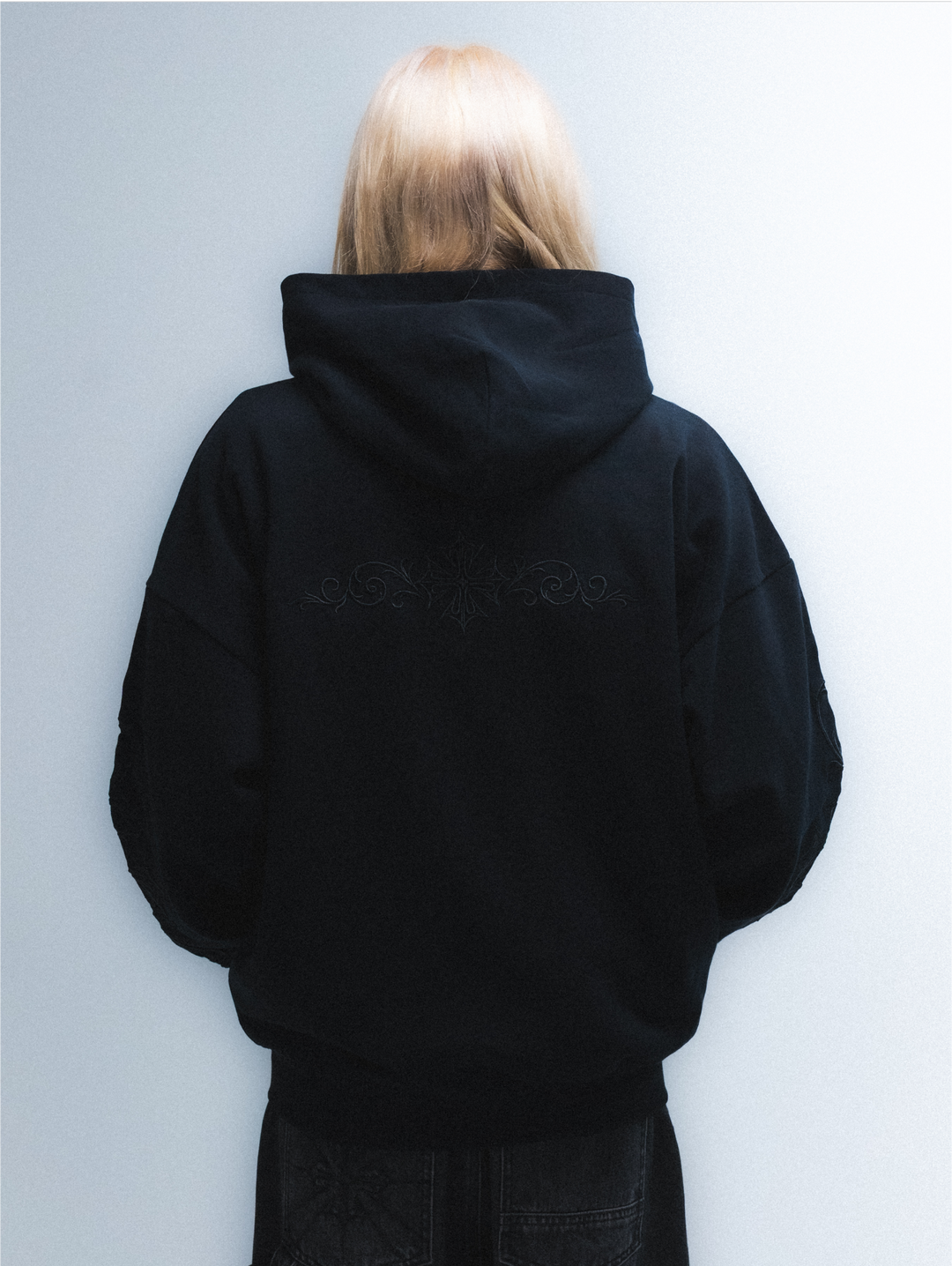 Sovereign Hoodie ( Black )