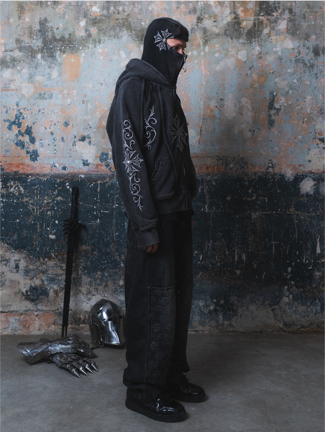 Holy Phantom ( white )